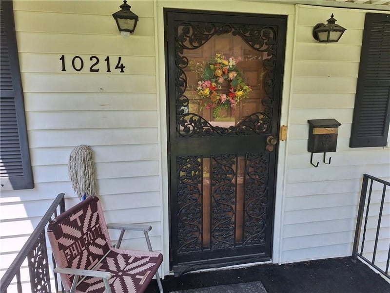 10214 E Sheley Rd, Independence, MO 64052