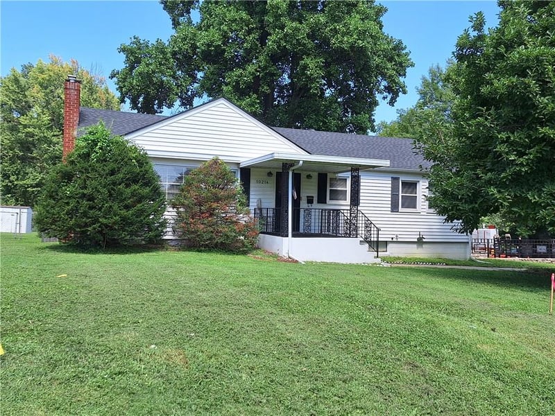 10214 E Sheley Rd, Independence, MO 64052