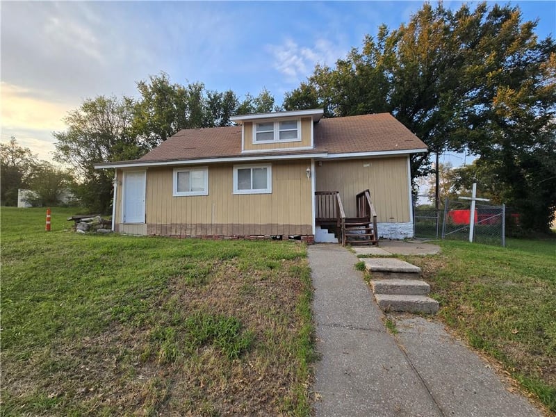 1136 Georgia Ave, Kansas City, KS 66104