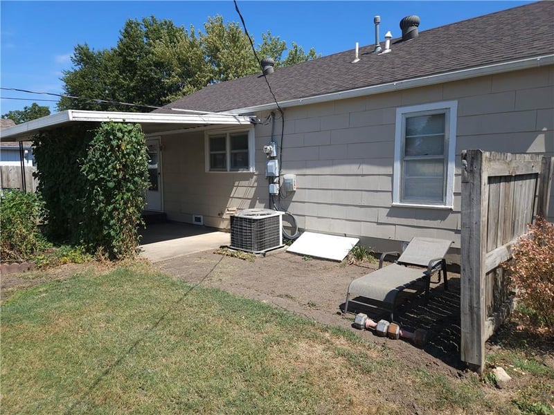 309 S Rutter Ave, Chanute, KS 66720