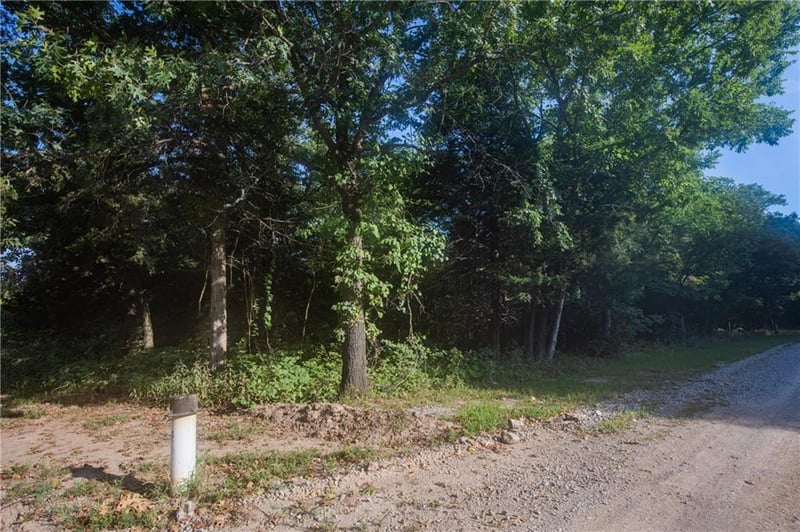 39 King Dr, Mapleton, KS 66754