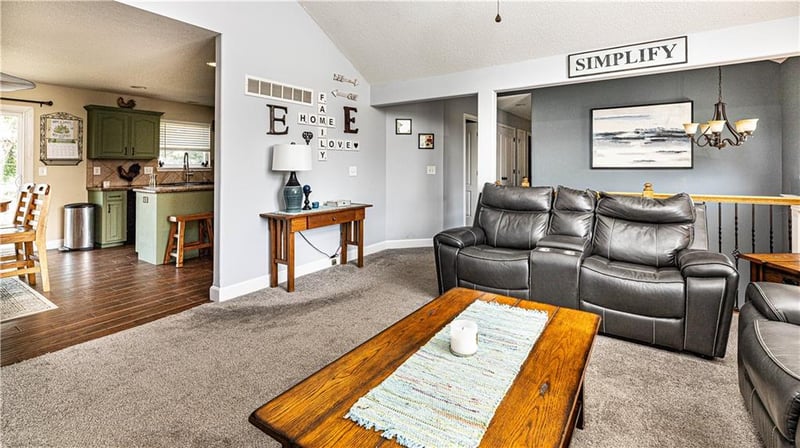 1508 NW Pond Ave, Grain Valley, MO 64029