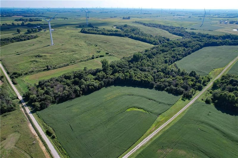 Waldo Rd, Amity, MO 64422