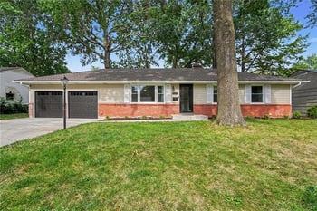 4937 NE Gladstone Ave, Kansas City, MO 64119