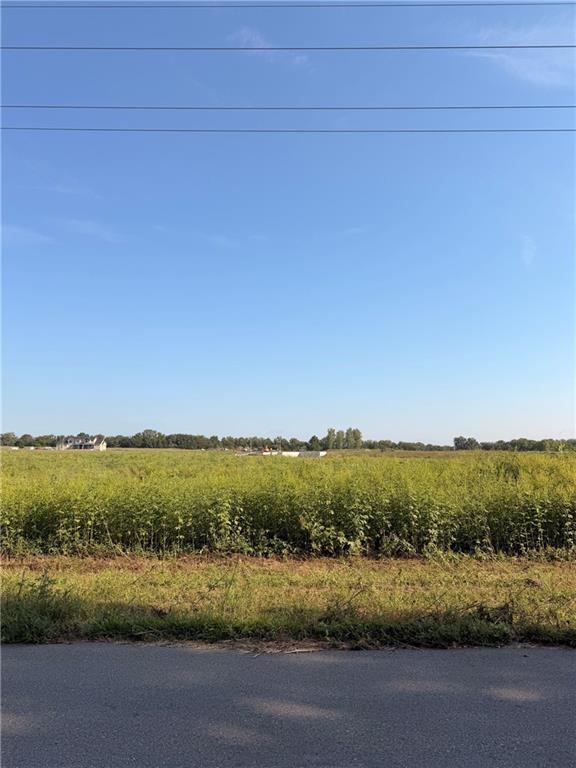 1090 Creekside Ranch Ct, Raymore, MO 64083