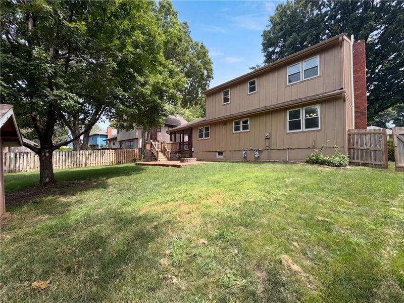 14224 S Raintree Dr, Olathe, KS 66062