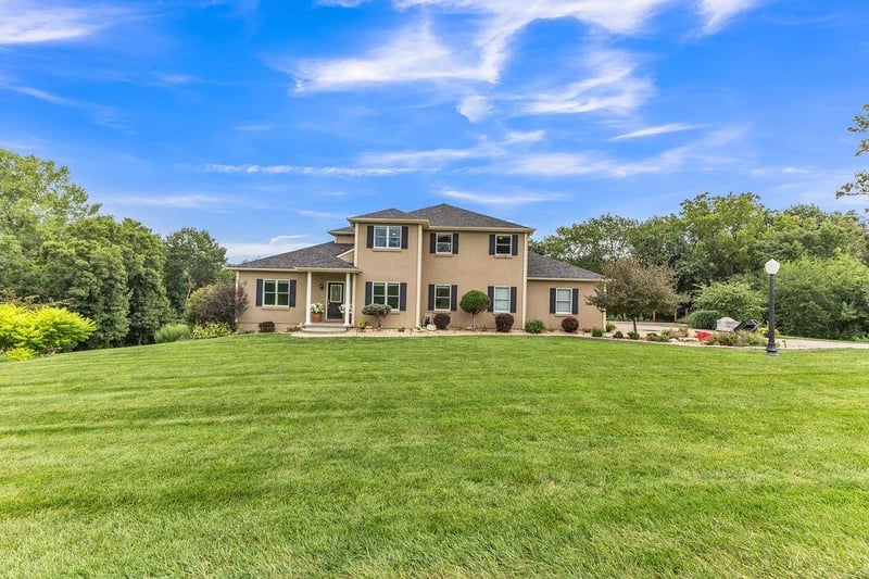 12311 Palmer Dr, Country Club, MO 64505