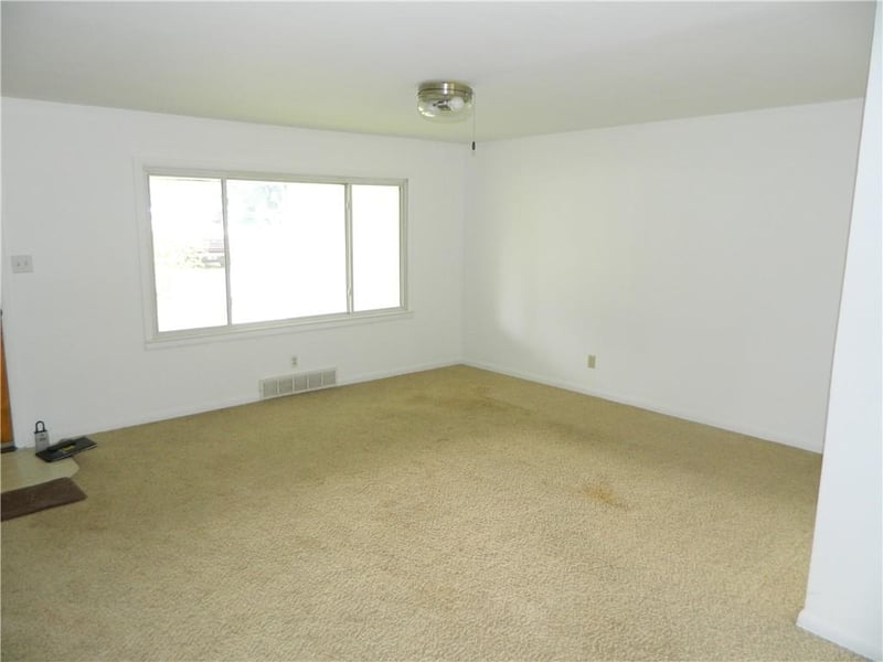 2105 Haskell Ave, Lawrence, KS 66046