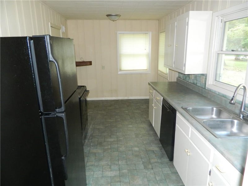 2105 Haskell Ave, Lawrence, KS 66046