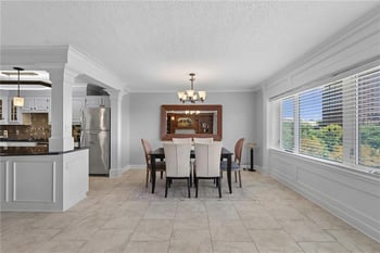 4545 Wornall Rd #206, Kansas City, MO 64111