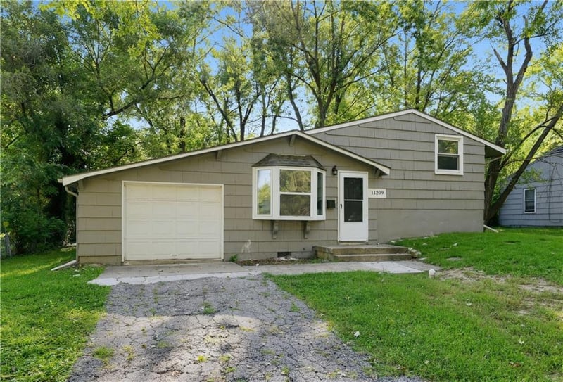 11209 Marsh Ave, Kansas City, MO 64134