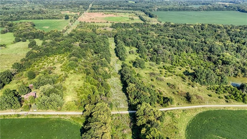 730 NE 250th Rd, Knob Noster, MO 65336
