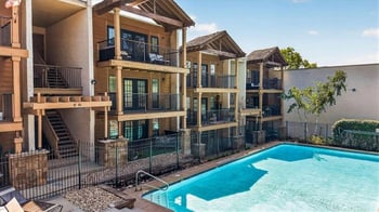 4727 Jarboe St #91, Kansas City, MO 64112