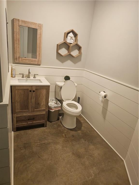 2 Westowne Dr, Liberty, MO 64068