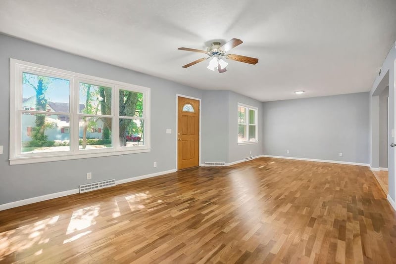 206 N Water St, Butler, MO 64730