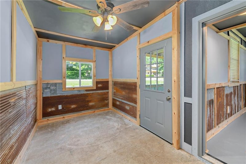 1001 Laurel St, Pleasanton, KS 66075