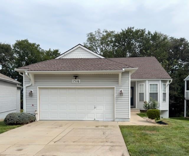 1516 NW Primrose Ln, Blue Springs, MO 64015