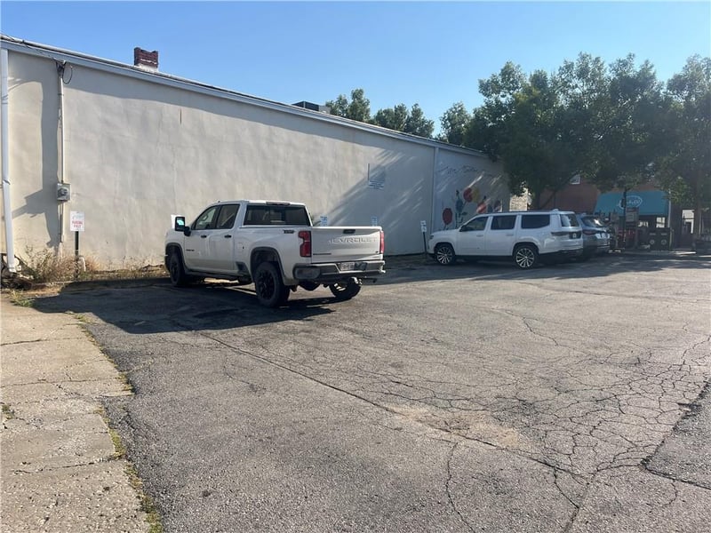 118 N Holden St, Warrensburg, MO 64093