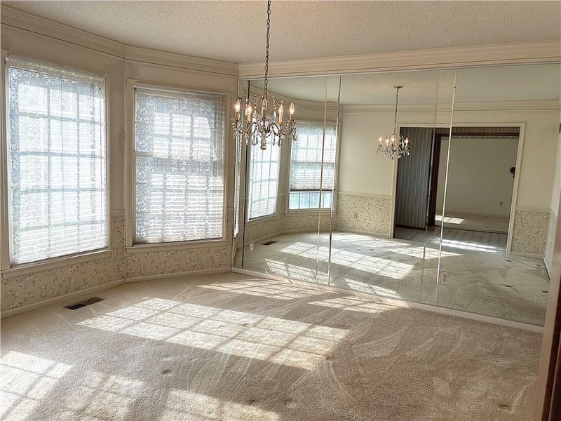 14622 W 81st St, Lenexa, KS 66215