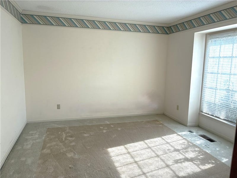 14622 W 81st St, Lenexa, KS 66215