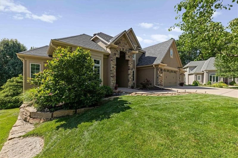 13104 Granada Dr, Leawood, KS 66209