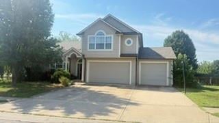 204 Thomas Cir, Louisburg, KS 66053