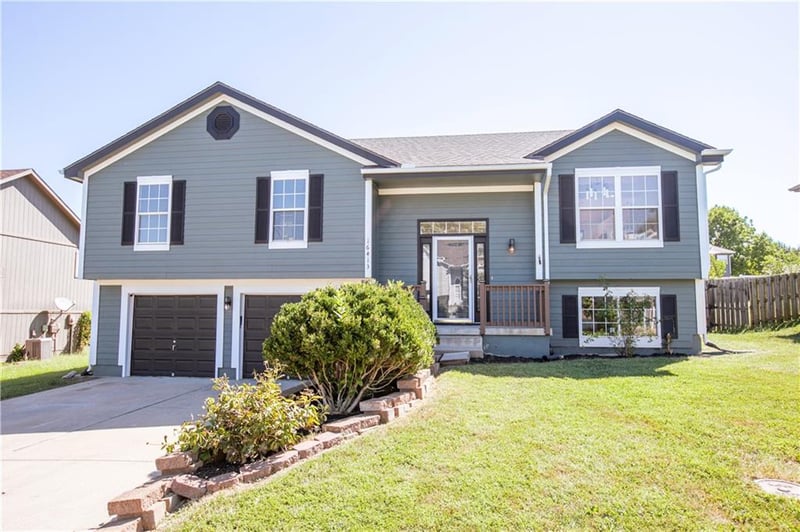 16413 Hight Ave, Belton, MO 64012