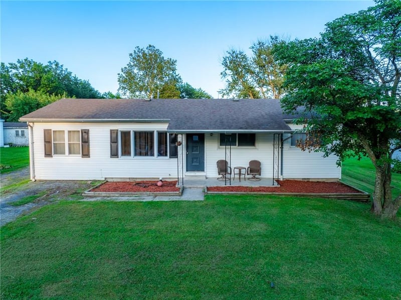 807 S Willow St, Gallatin, MO 64640