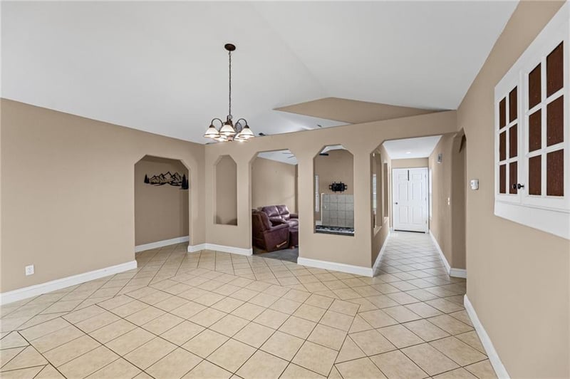 4473 Louisiana Rd, Ottawa, KS 66067