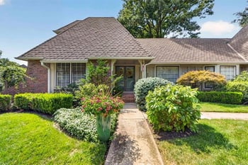 9722 Briar St, Overland Park, KS 66207