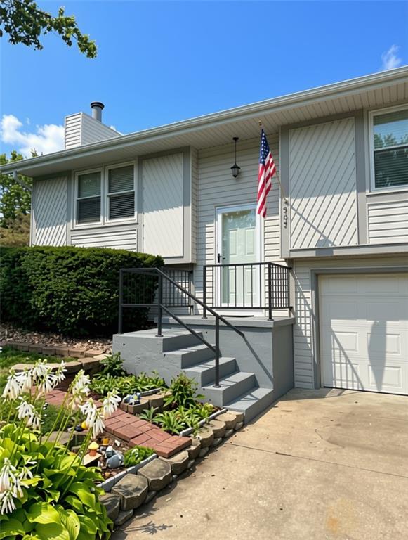 507 S 6th St, Savannah, MO 64485