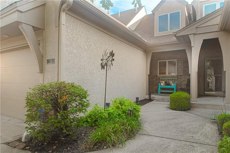 14335 Russell St #NP, Overland Park, KS 66223