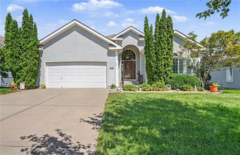 4400 NE 73rd St, Kansas City, MO 64119
