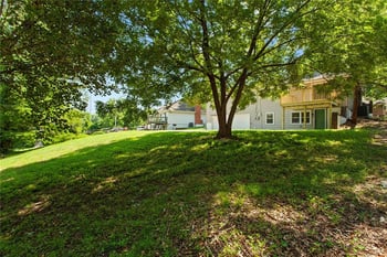 12100 E 60th Ter, Kansas City, MO 64133