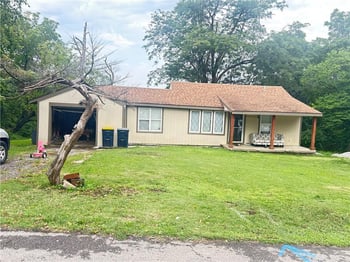3032 Donnelly Ave, Kansas City, MO 64129