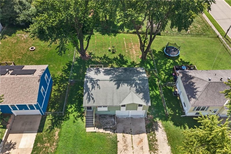 19407 E 5th Street Ct N, Independence, MO 64056