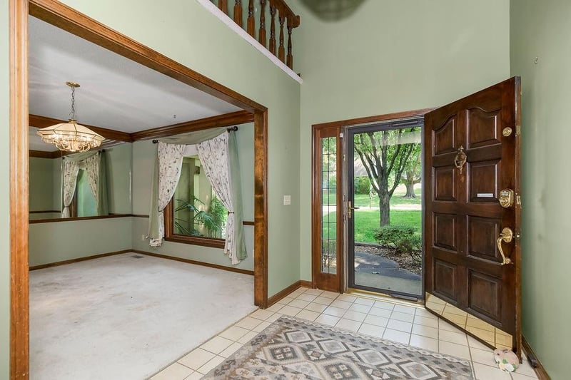 4408 NW Normandy Ln, Kansas City, MO 64116