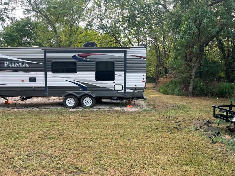 77 - 81 Pecan Dr, Linn Valley, KS 66040