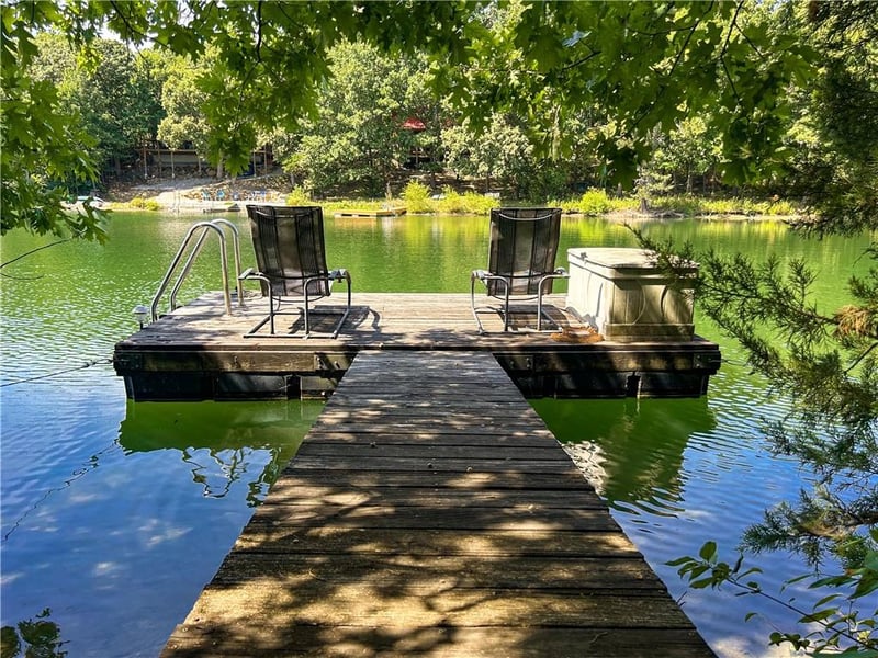 37 - 41 NE Fishing Lake Dr, Mound City, KS 66056