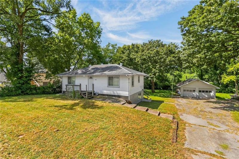 812 N 63rd St, Kansas City, KS 66102