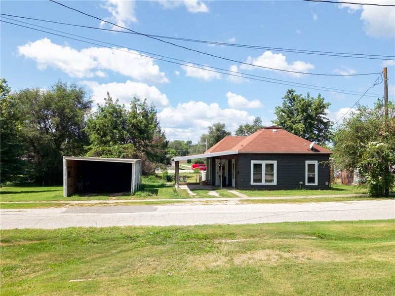 1809 N Main St, Trenton, MO 64683