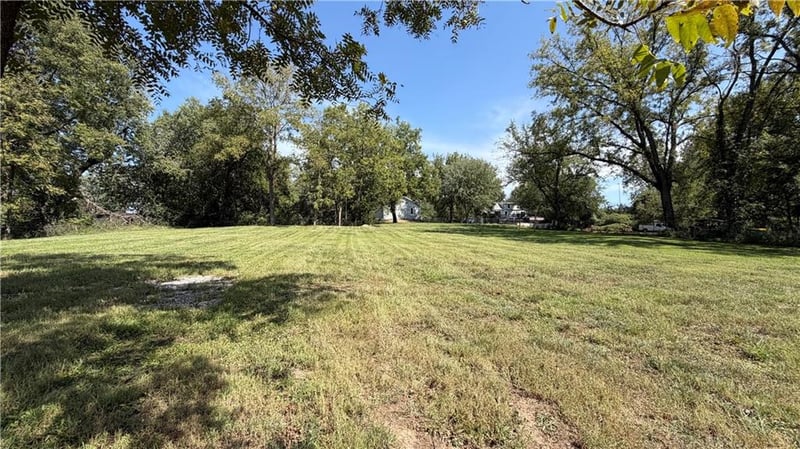 3001 N 42nd St, Kansas City, KS 66104