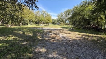 3001 N 42nd St, Kansas City, KS 66104