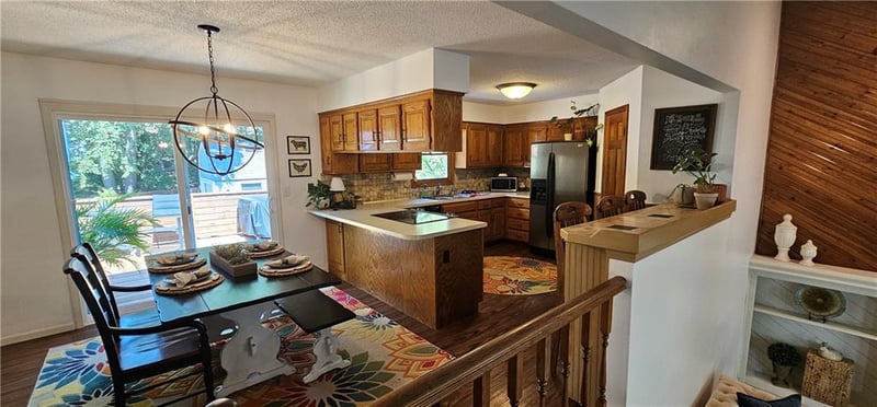 15302 W 121st Ter, Olathe, KS 66062