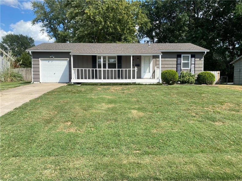 7315 Appleton Ave, Raytown, MO 64133