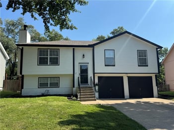 11129 N Main St, Kansas City, MO 64155