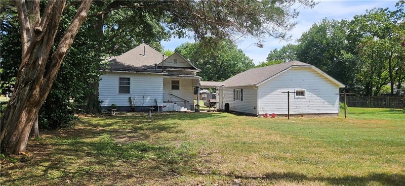 509-511 N Catalpa St, Pittsburg, KS 66762