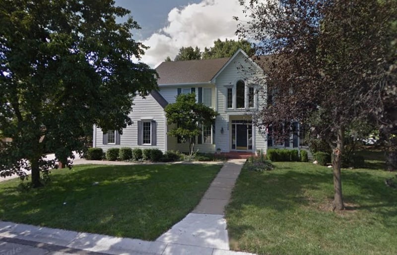 5240 W 127th Ter, Leawood, KS 66209