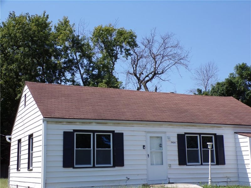 7924 Prospect Ave, Kansas City, MO 64132