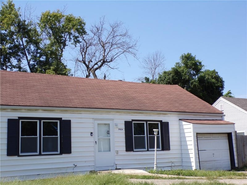 7924 Prospect Ave, Kansas City, MO 64132